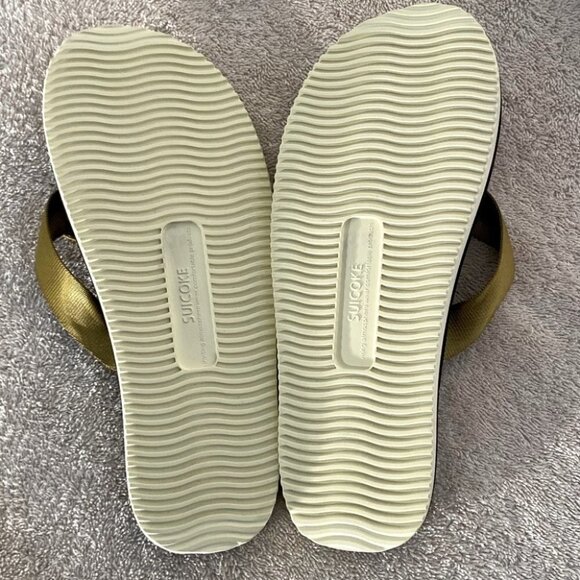 Suicoke Gold Strap Flip Flops 4 - Picture 7 of 14